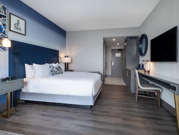 hotel indigo panama city marina