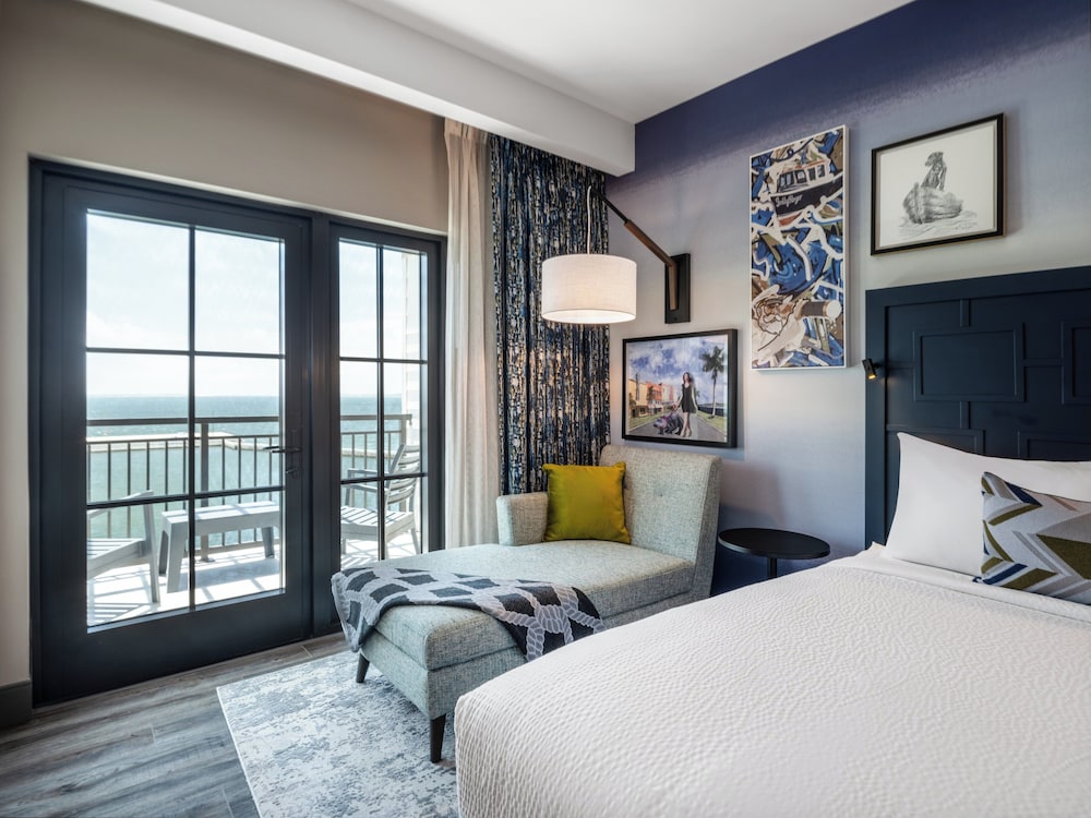 hotel indigo panama city marina