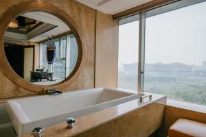 intercontinental chengdu century city by ihg