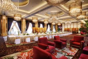 intercontinental chengdu century city by ihg