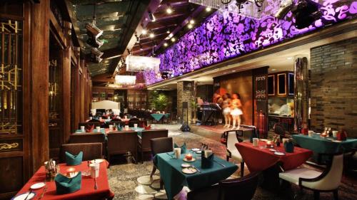intercontinental chengdu century city by ihg