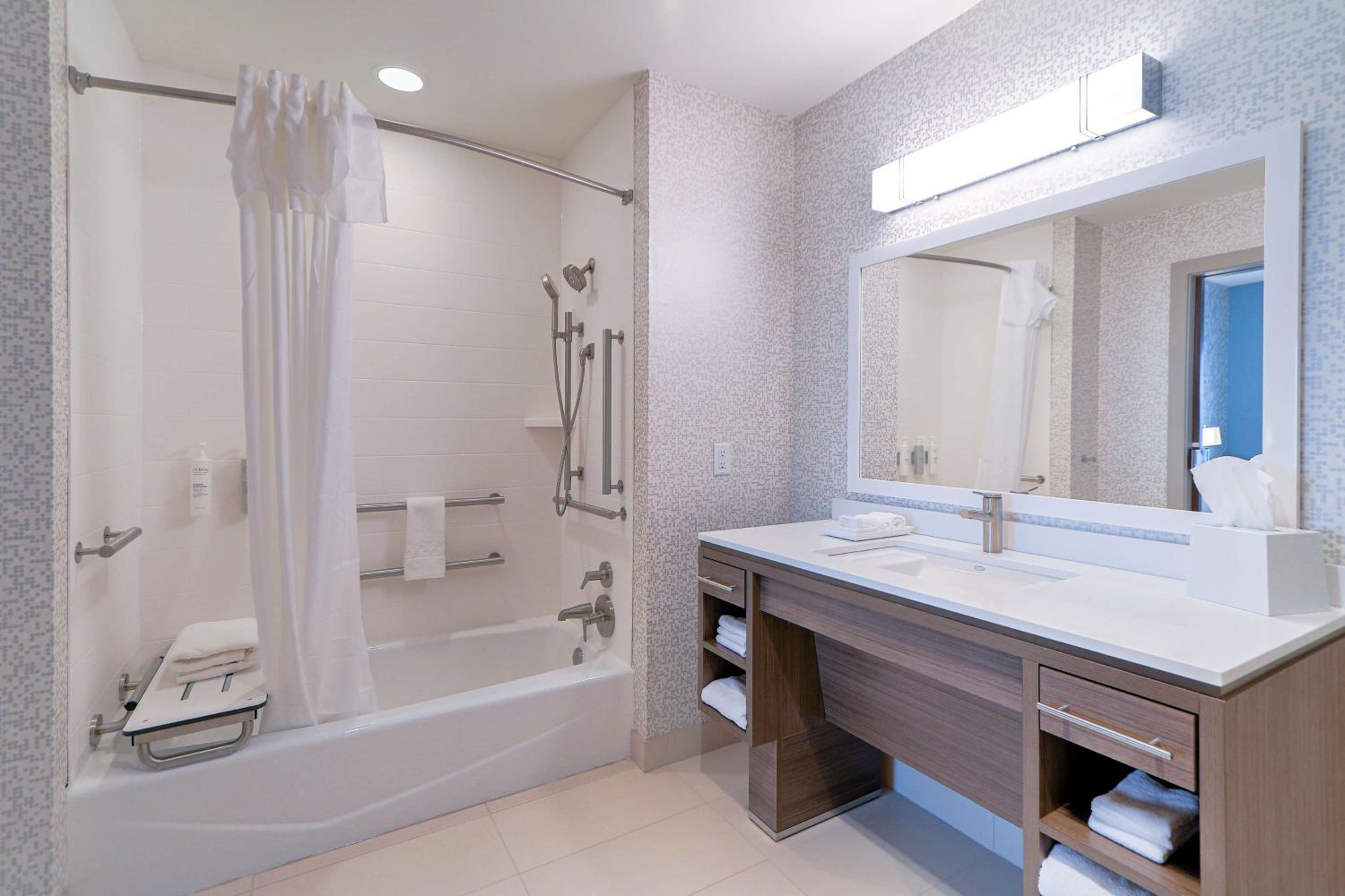 home2 suites by hilton alcoa knoxville airport