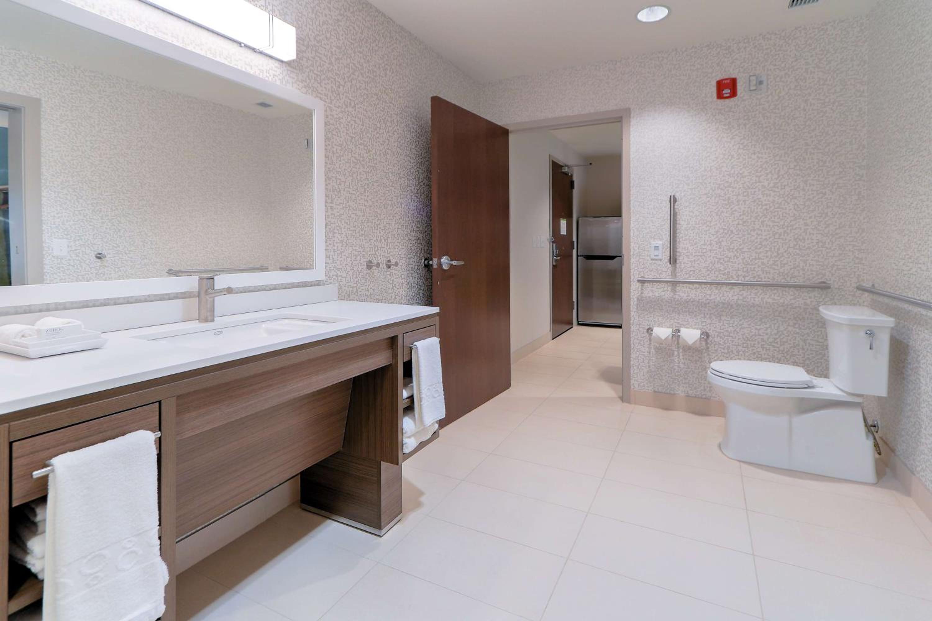 home2 suites by hilton alcoa knoxville airport