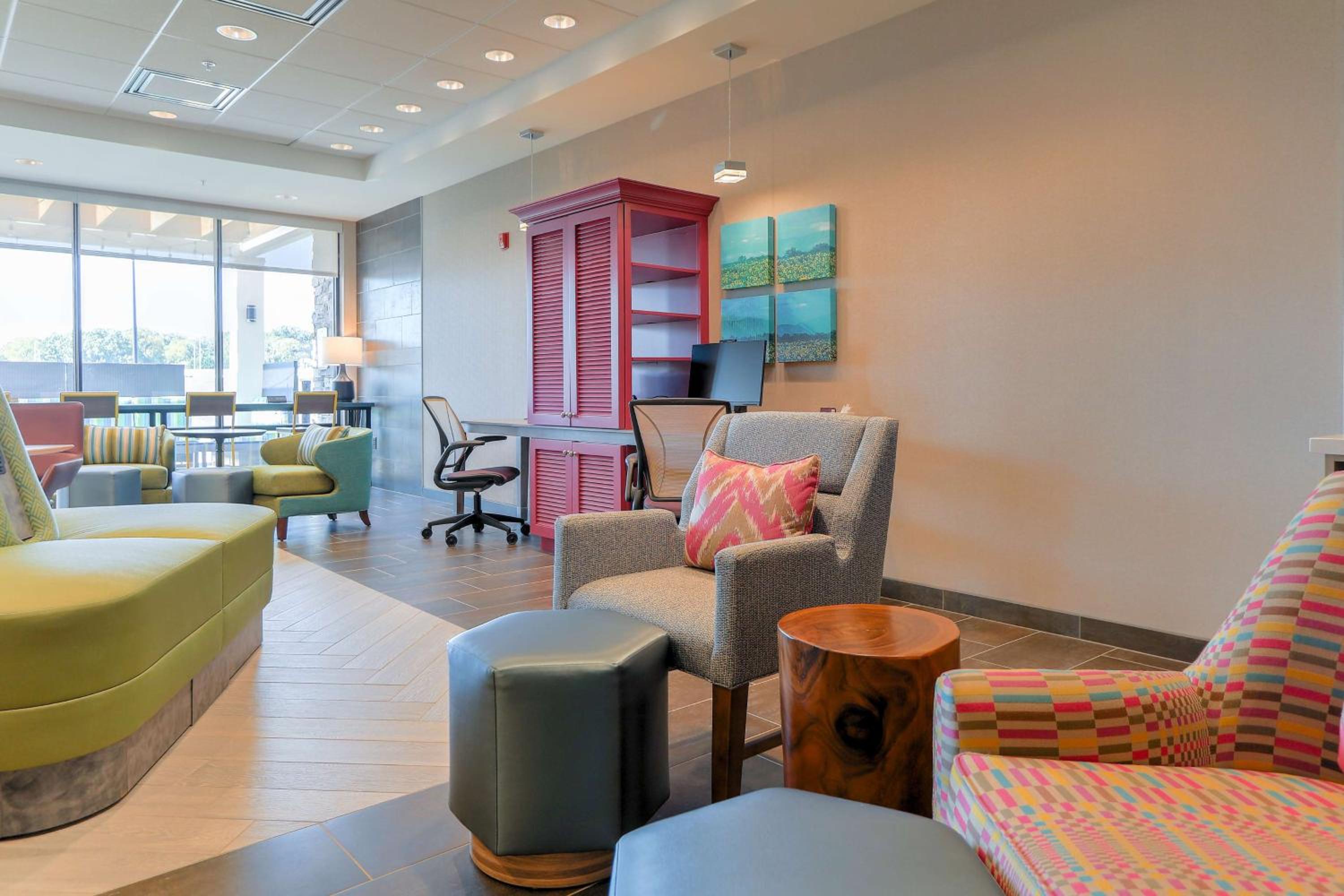 home2 suites by hilton alcoa knoxville airport