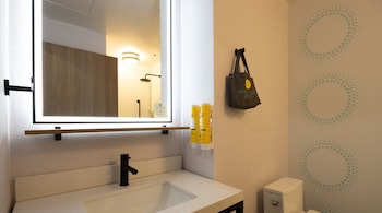 tru by hilton brooklyn