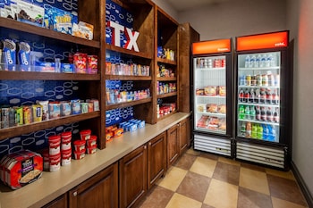 hampton inn and suites texarkana