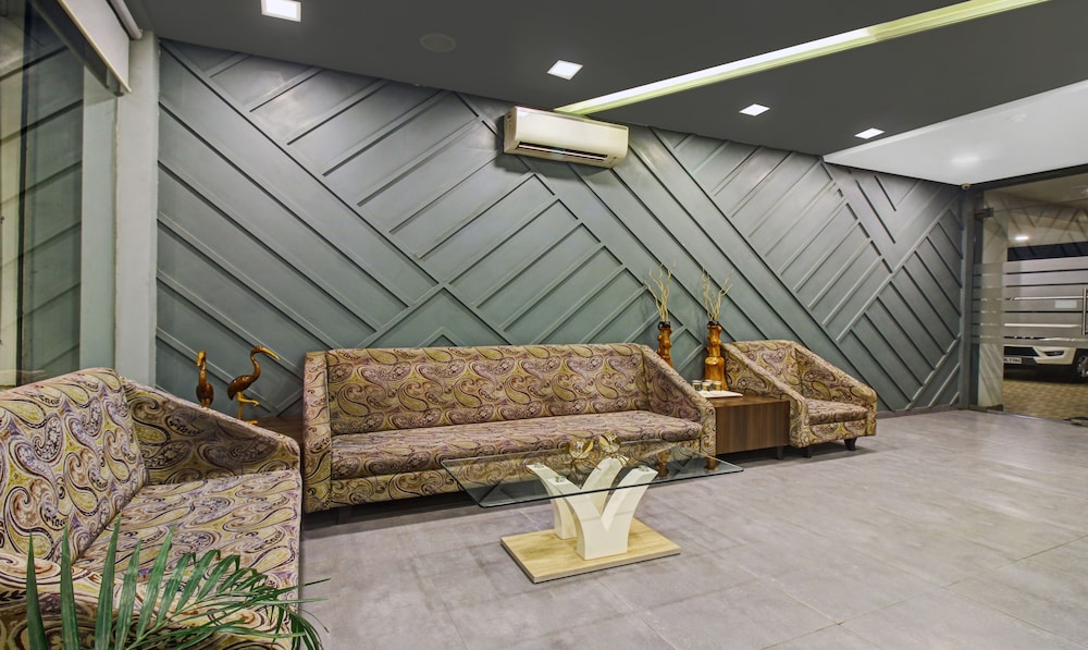 treebo tryst brij inn