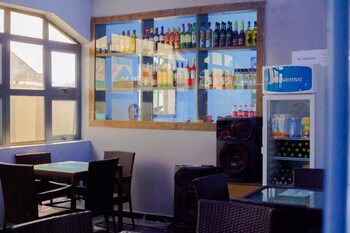 ronkibog crystal hotel and suites