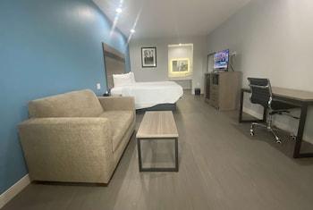 baymont by wyndham freeport texas