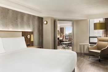 crowne plaza toronto airport by ihg