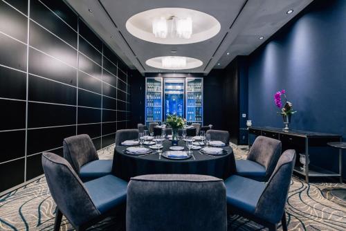 intercontinental toronto centre by ihg
