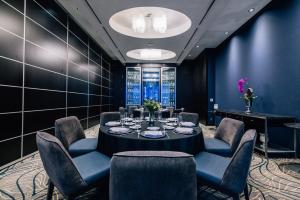 intercontinental toronto centre by ihg