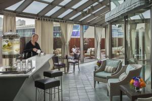 intercontinental toronto centre by ihg