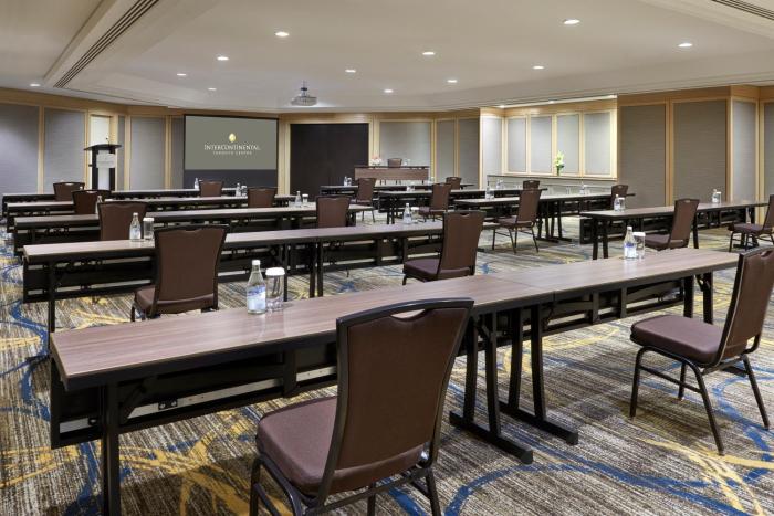 intercontinental toronto centre by ihg