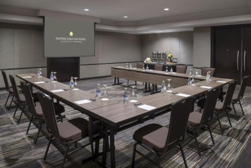 intercontinental toronto centre by ihg