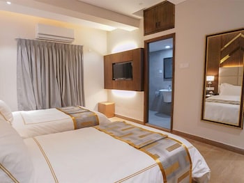 oasis hotel