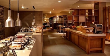 Coylumbridge Resort Hotel,Cairngorms National Park>>Aviemore,4 star