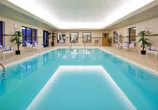 holiday inn express and suites detroit utica