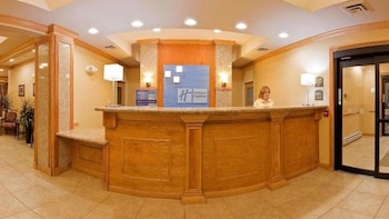 Holiday Inn Express And Suites Detroit - Utica,Macomb>>Detroit,3 star