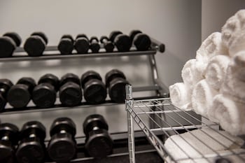 delta hotels by marriott utica