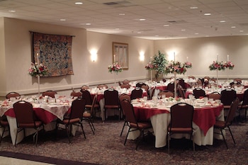 Delta Hotels By Marriott Utica,Oneida>>New York,4 star