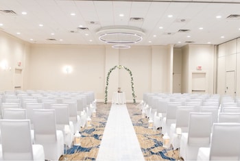 Delta Hotels By Marriott Utica,Oneida>>New York,4 star