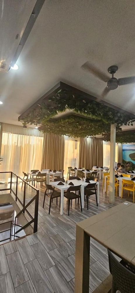 mi tierra hotel and restaurante