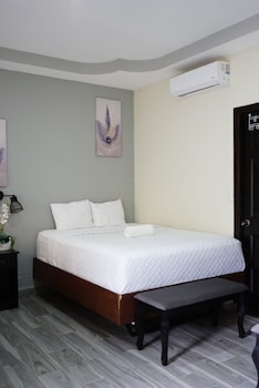 mi tierra hotel and restaurante