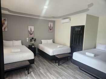 mi tierra hotel and restaurante