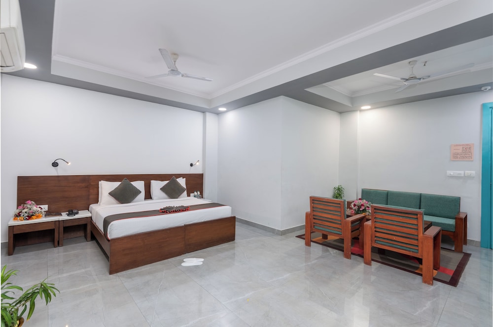 chhavi hotels