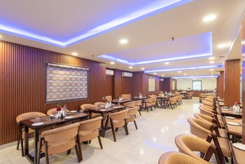 Chhavi Hotels,,4 star