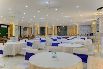 blueneck sec 47 near medanta the medicity gurugram