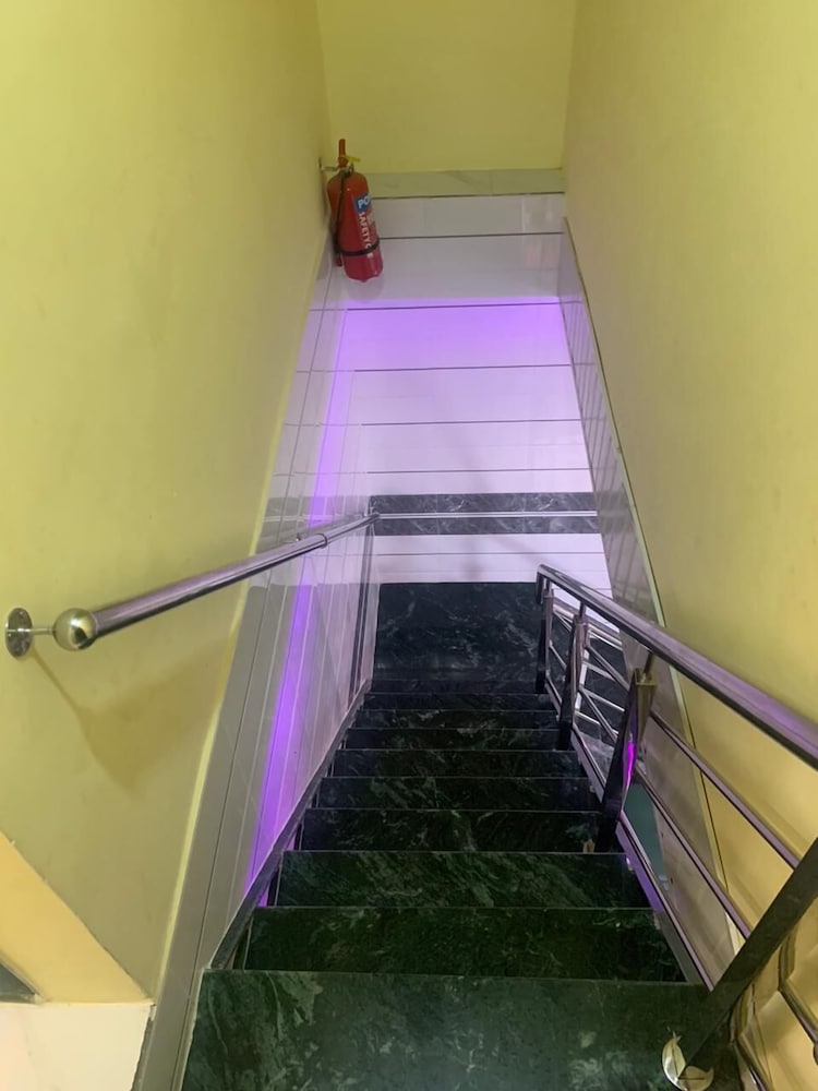 hotel sai guest house