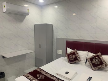 hotel sai guest house