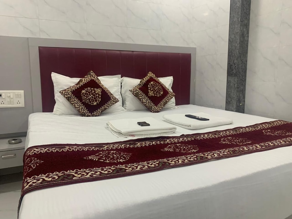 hotel sai guest house