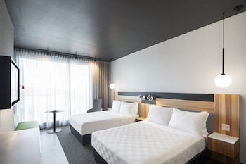 alt hotel calgary university district