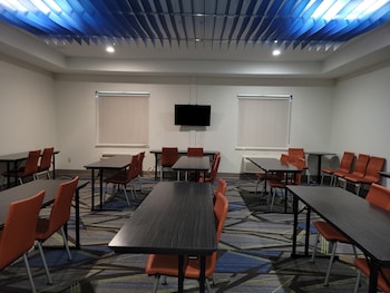 holiday inn express hotel and suites vidor south by ihg