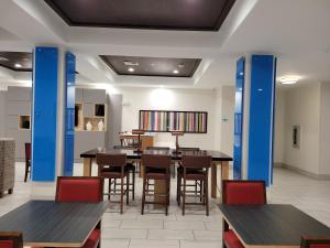 holiday inn express hotel and suites vidor south by ihg