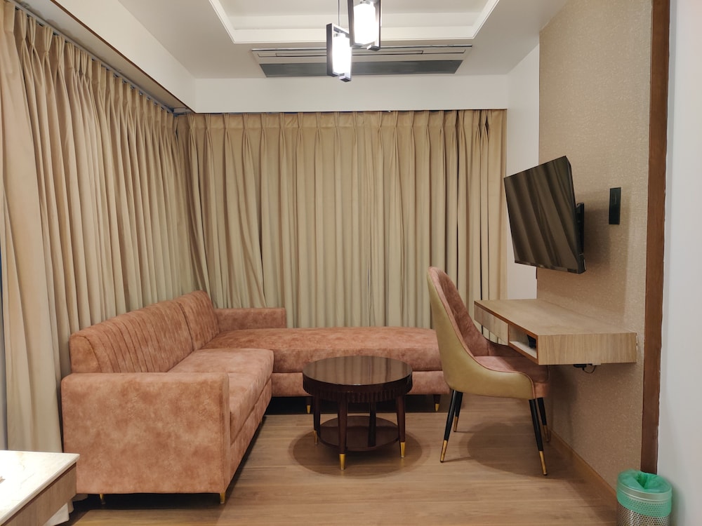 the seven hotel