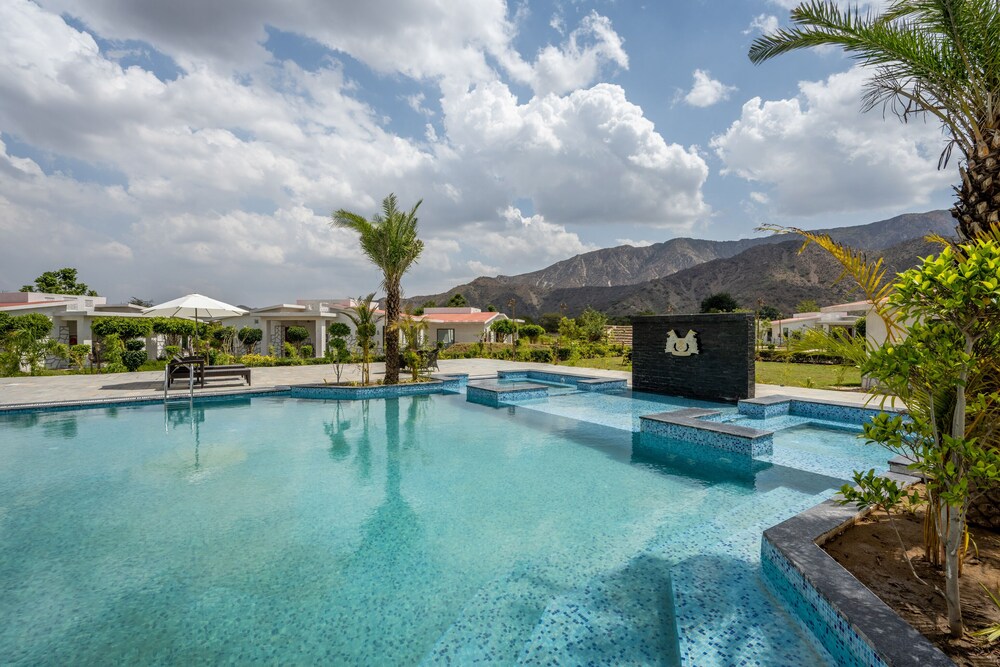 hukamgarh a luxury boutique resort