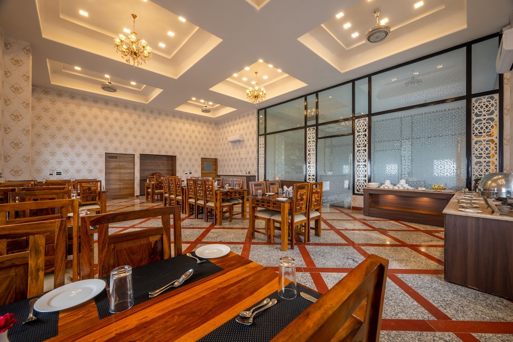 hukamgarh a luxury boutique resort