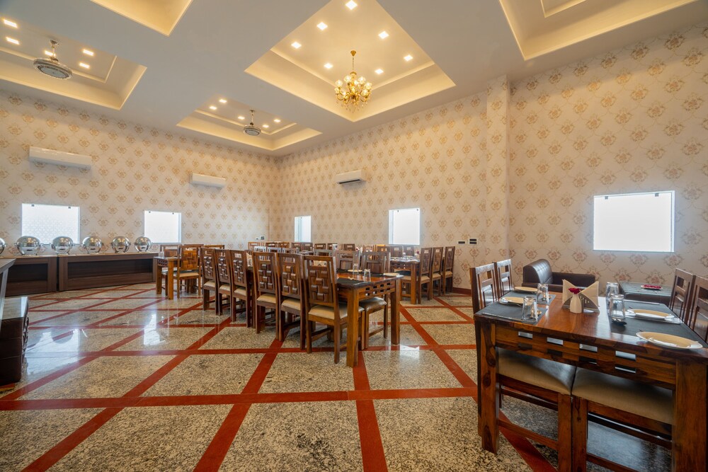 hukamgarh a luxury boutique resort
