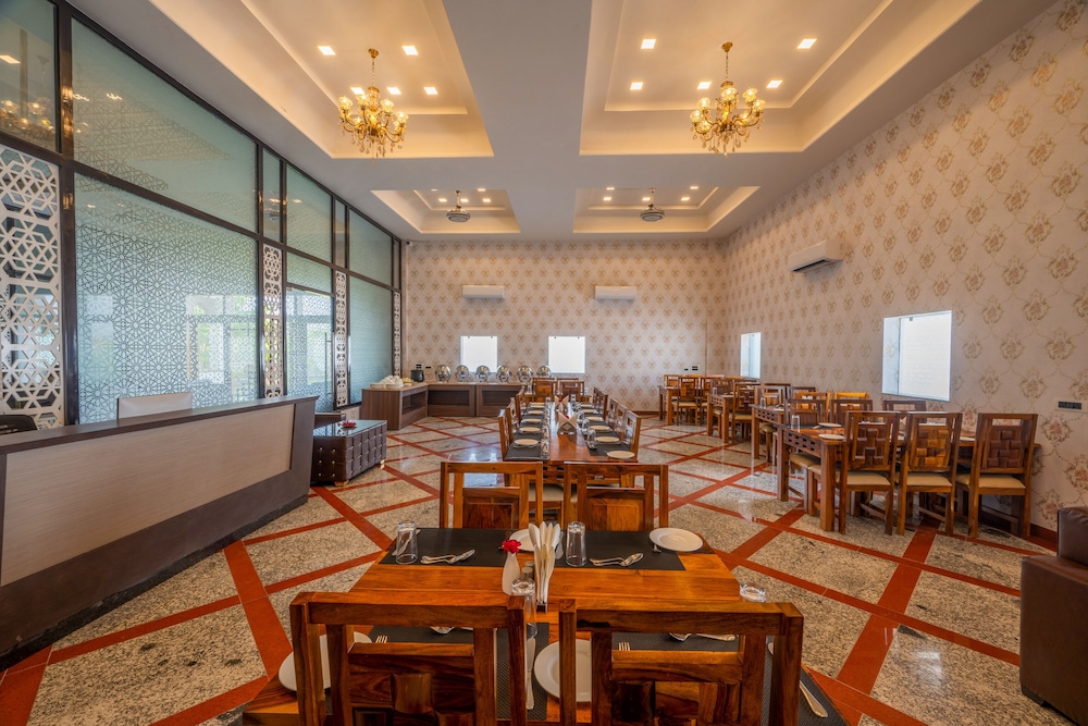 hukamgarh a luxury boutique resort