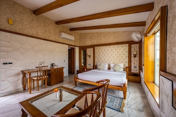 hukamgarh a luxury boutique resort
