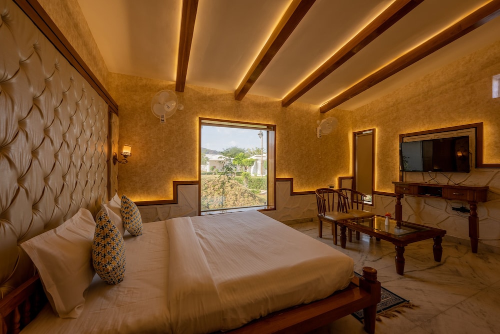 hukamgarh a luxury boutique resort