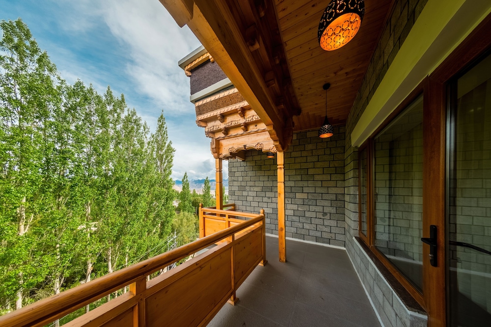 hotel gyalpo residency