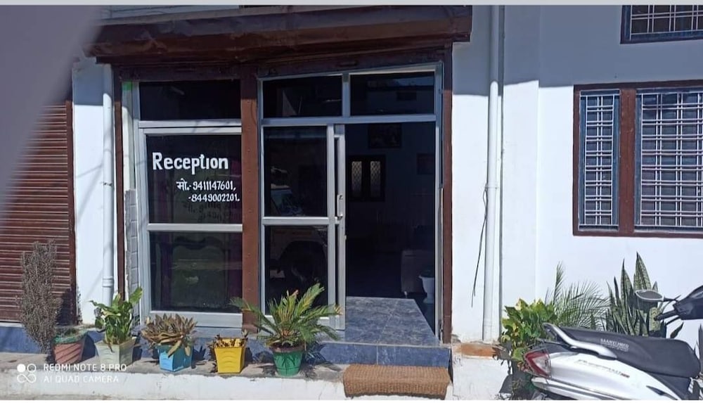 hotel omkaar and restaurant