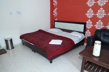 hotel omkaar and restaurant