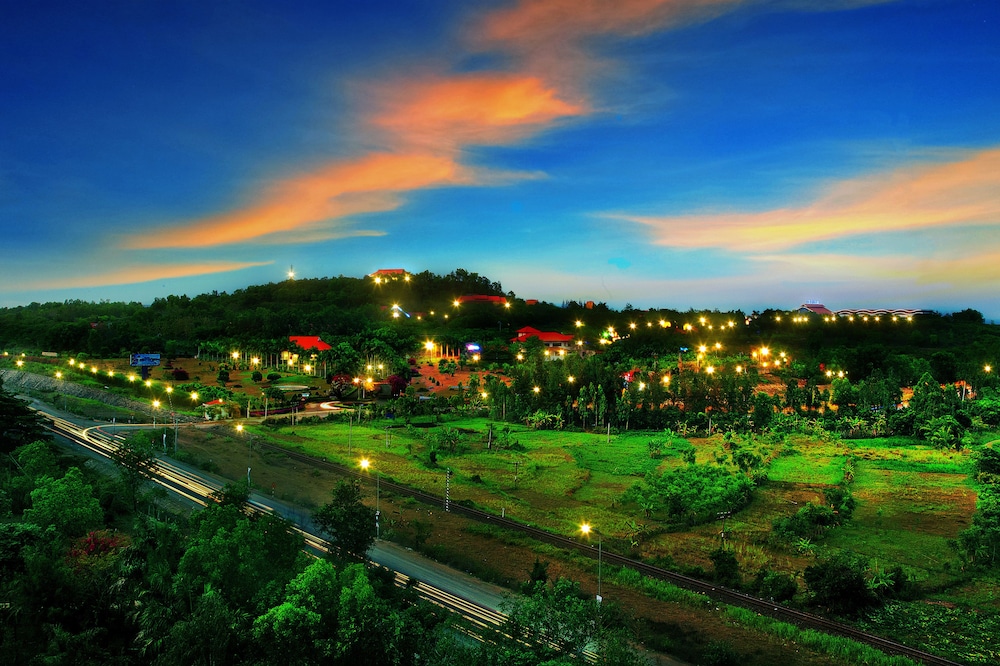 vietstar resort and spa