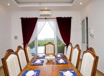 vietstar resort and spa